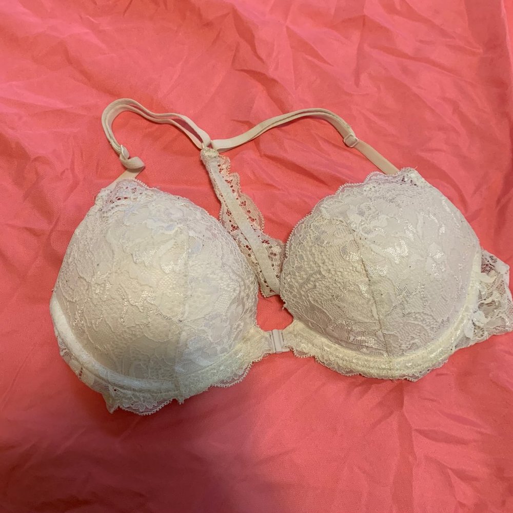 PINK Victoria Secret, White Lace Bra 34C